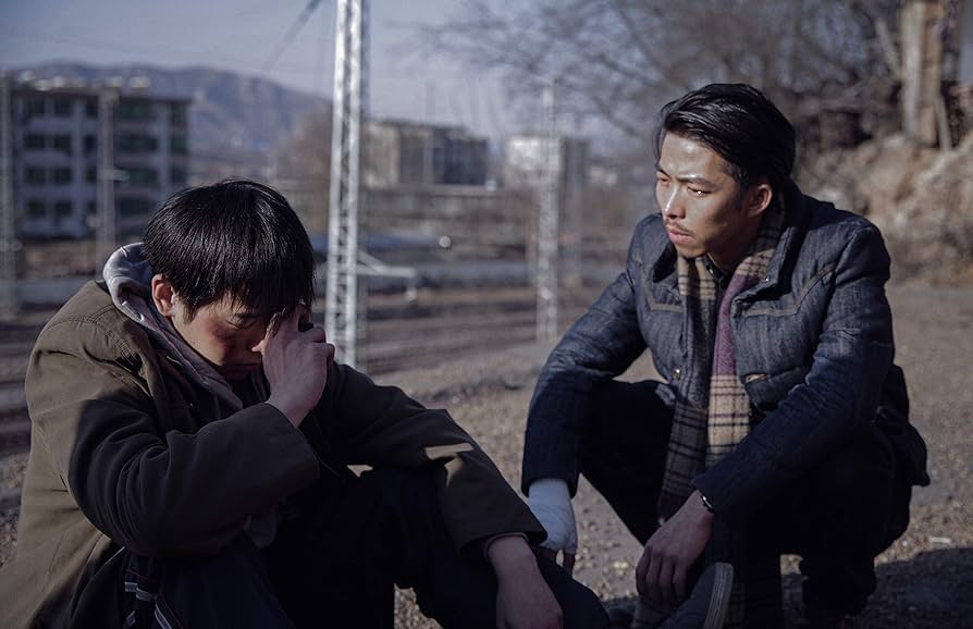 (未使用･未開封品)象は静かに座っている [DVD] Amazon.co.jp: 象は静かに座っている [DVD] : ポン・ユーチャン